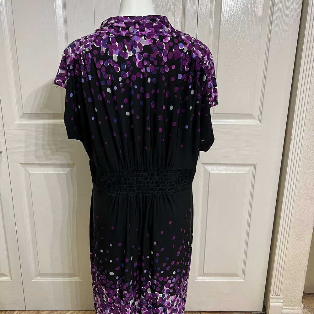 Black dress dress with shades of purple - Picture 2 of 4